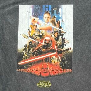 ⭐️ Star Wars: The Rise of Skywalker T-Shirt | Men’s Size Medium/Large | Black